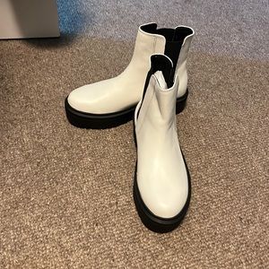 Aqua Loren Platform Ankle Boots White Leather